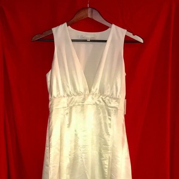 Naomi Gown in Ivory by Lovers + Friends - Picture 4 of 16